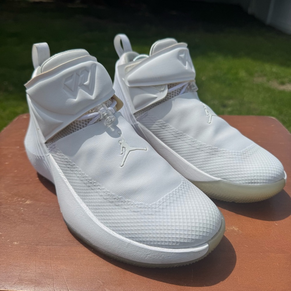 Jordan Why Not Zer0.1 GS 'White' Youth Sneakers Size 6.5y AO1042-100